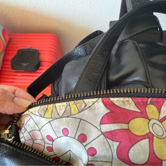 Kate Landry Black Leather Shoulder Bag with Gold Accents - Picture 11 of 12